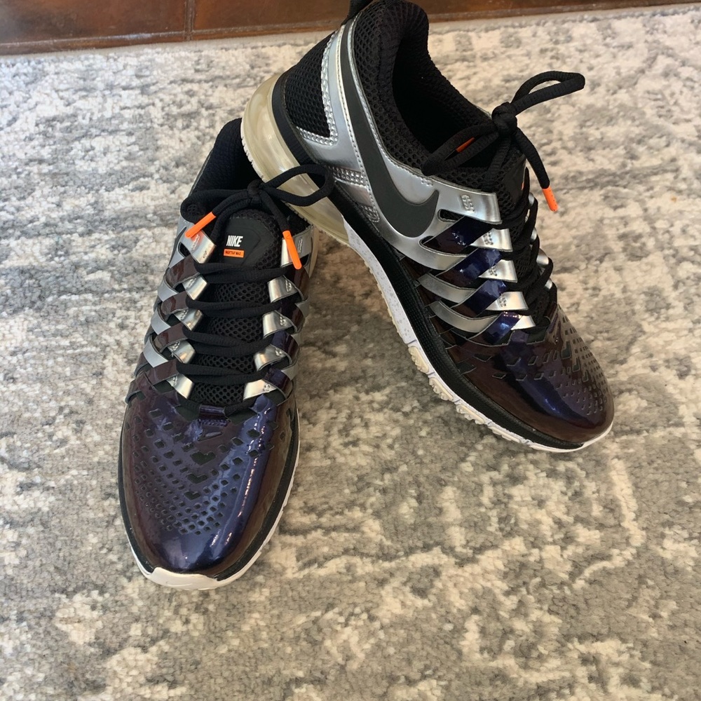 Men’s Nike shoes